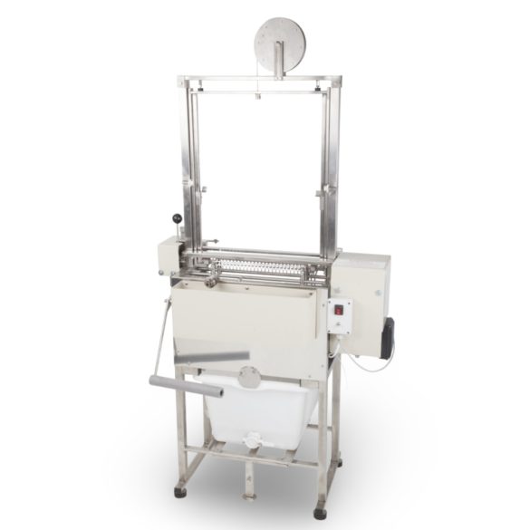 Automatic uncapping machine with heated swinging knives 